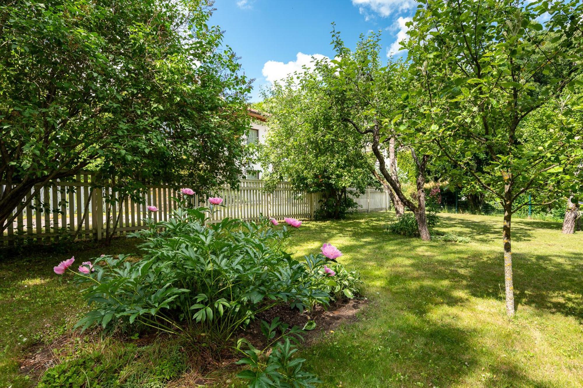 Kadriorg By Rikas Hotels Tallinn Exterior photo
